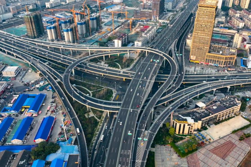 安徽欢迎光临888集团承建的合肥市铜陵路高架。。。。。。。欢迎光临888集团供图